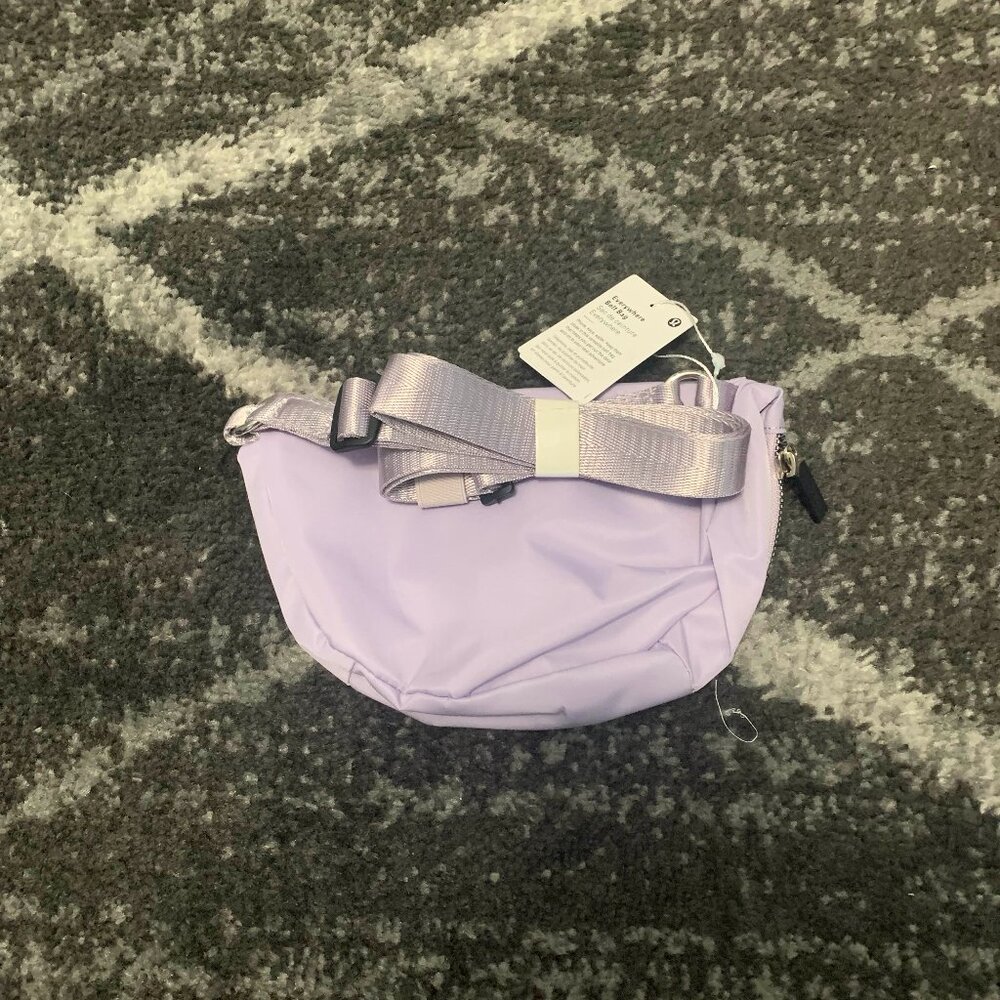 Lululemon Festival Bag 2L - Picture 3 of 4